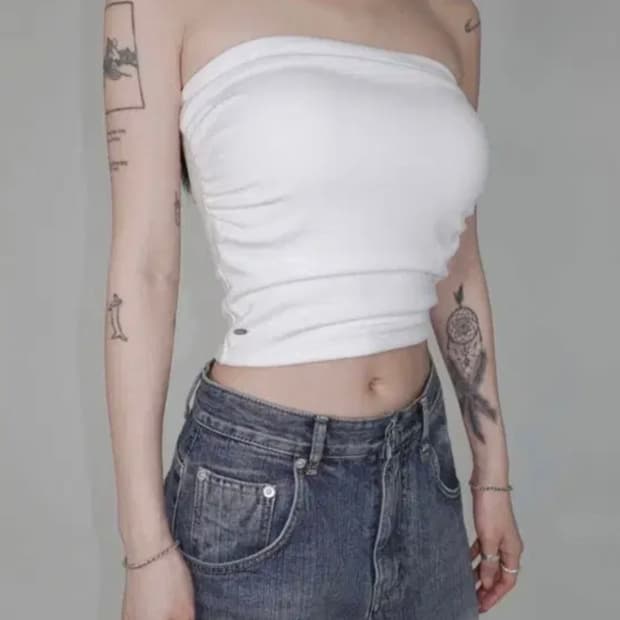 (미개봉 새상품) 페일제이드 쉬어링 튜브탑 (블랙)