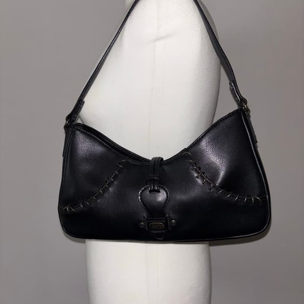 Guess vintage shoulder bag