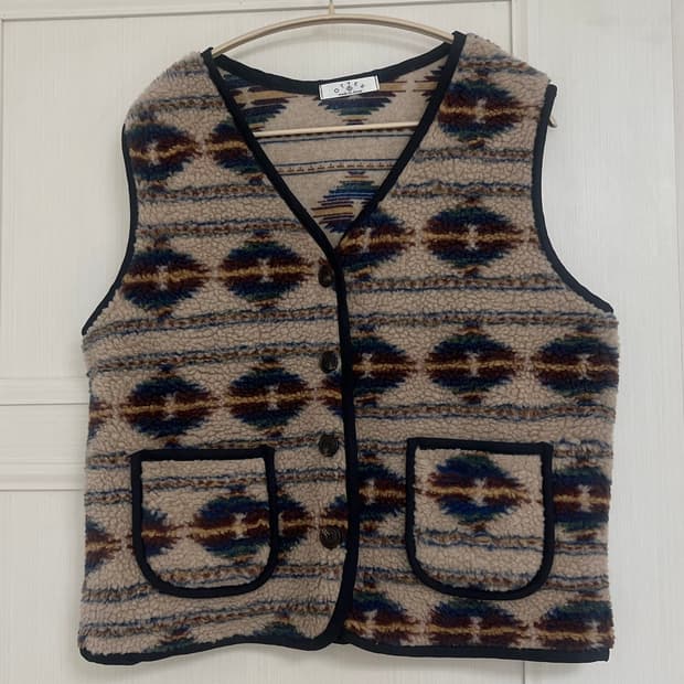 OTTER 뽀글이 양털 패턴 조끼 캠핑 베스트