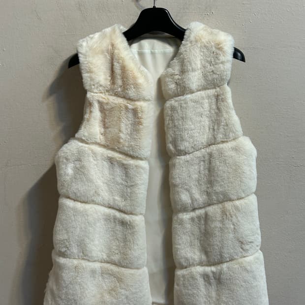 유즈드 페이크 퍼 베스트