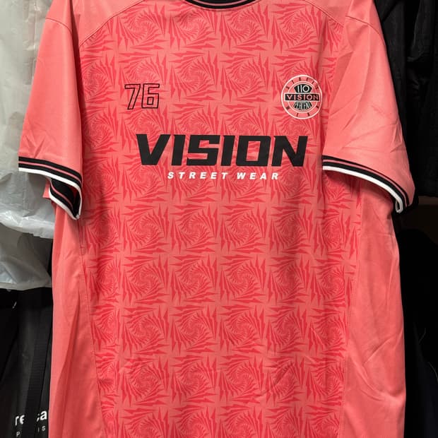 비전스트릿웨어 반팔