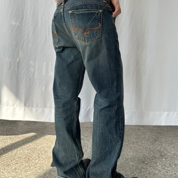 Venus Jeans 세미 부츠컷 데님팬츠