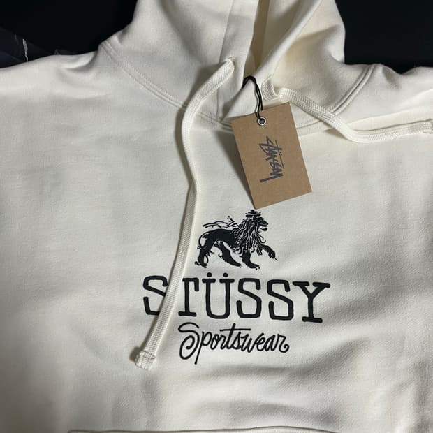 스투시 라이언 새상품