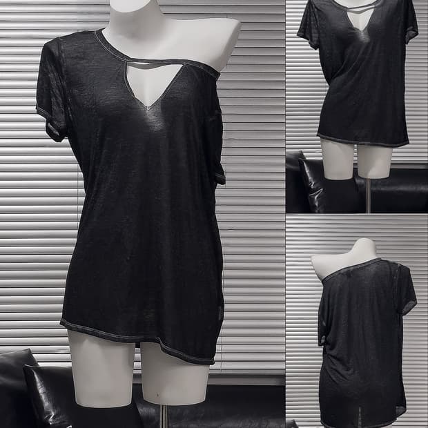 {Rock&Republic} Cutout Drape S/S Tee 