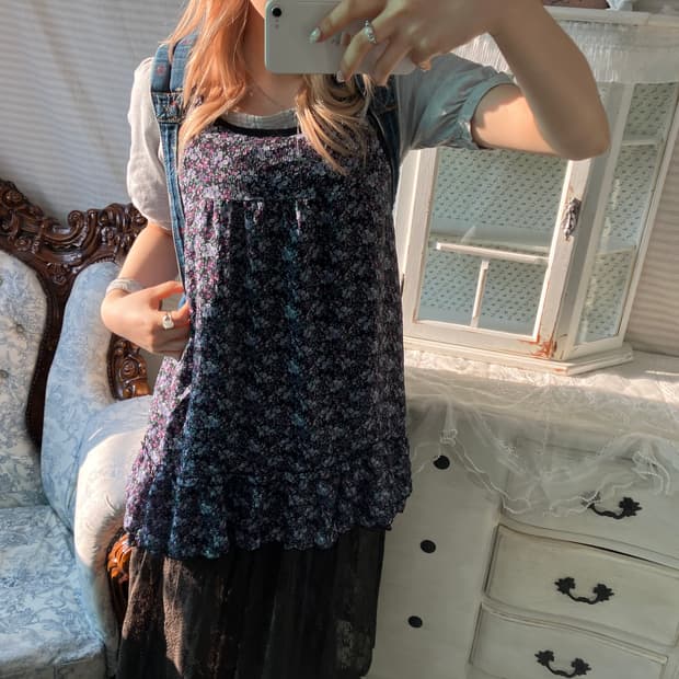 Set)하구미 꽃무늬 프릴 원피스 + 모리 그레이 티셔츠