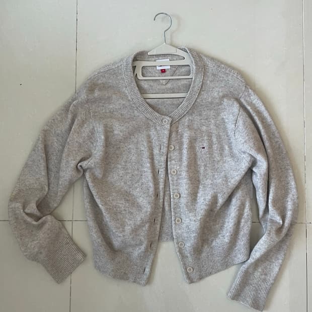 타미진스 베이지 가디건 