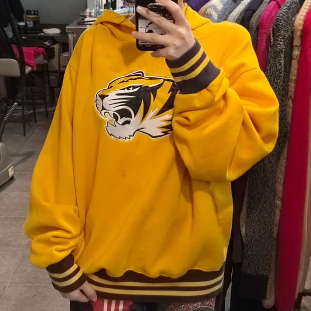 [NO.9] 미주리 타이거즈 기모 후드 옐로우