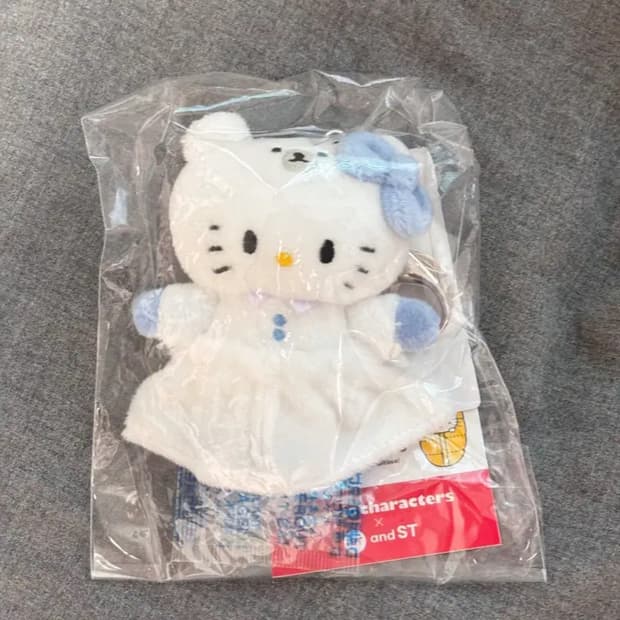 로즈리팜 미퍼센트 헬로키티 북극곰