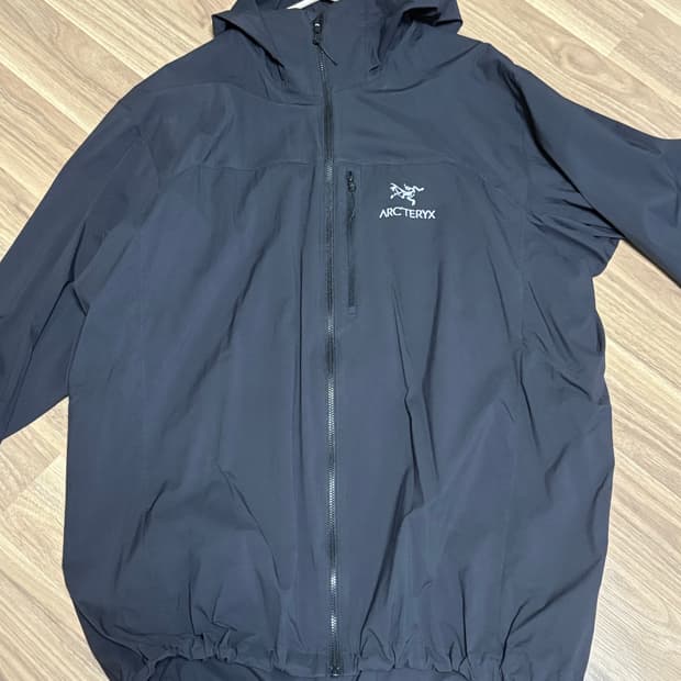 아크테릭스 스쿼미시 후디 블랙