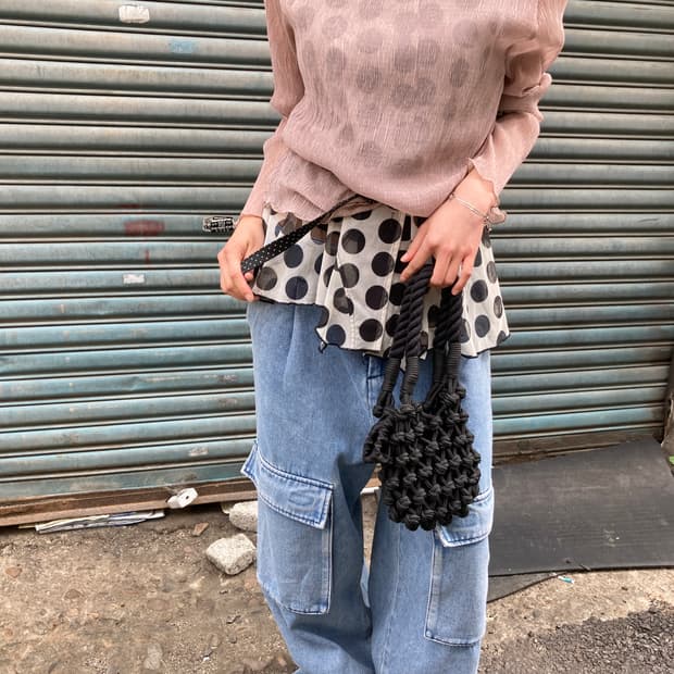 인디핑크 시스루 플리츠 레이어드 슬리브