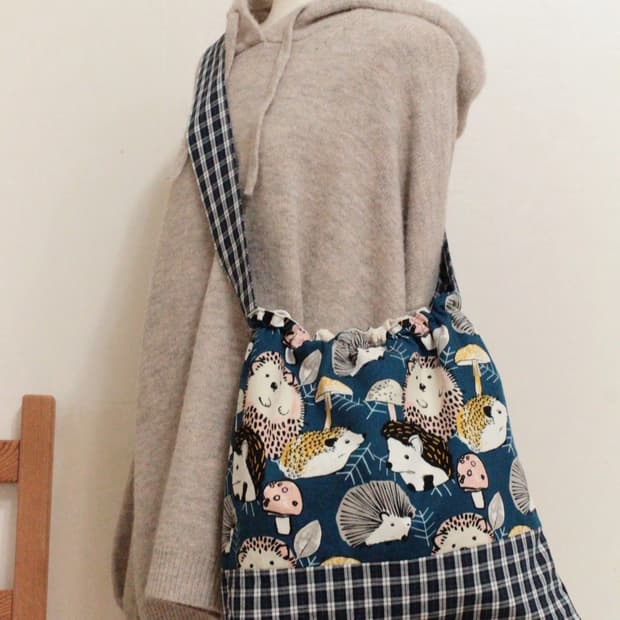 핸드메이드 고슴도치 밴딩 크로스백