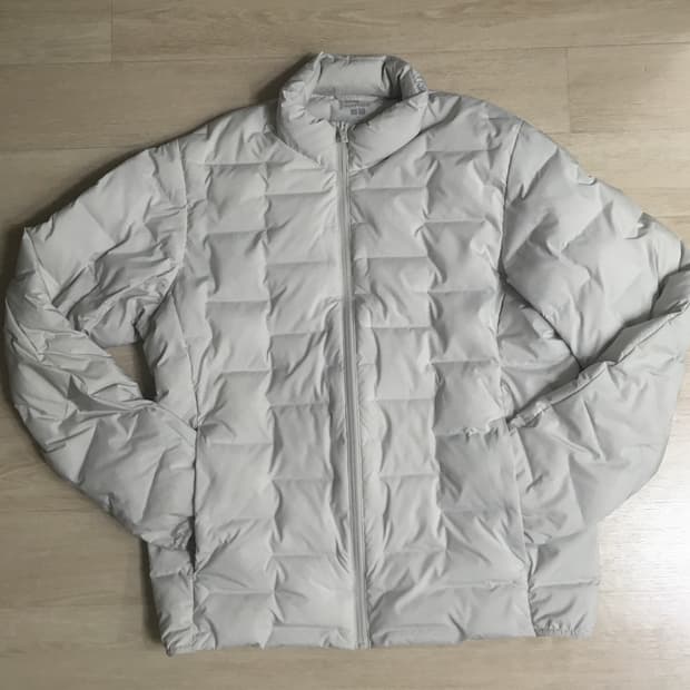 유니클로 PUFFTECH재킷(논퀼팅) 01 OFF WHITE