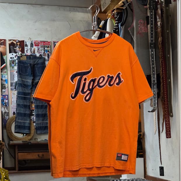 나이키 디트로이트 타이거 자수 오버핏 반팔