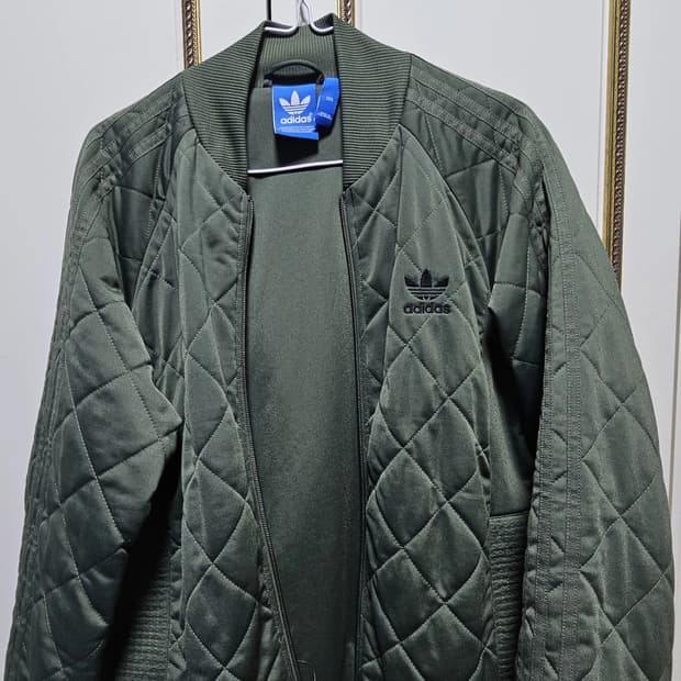아디다스 퀄팅 져지