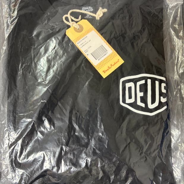 데우스 서울 롱슬리브 블랙 M