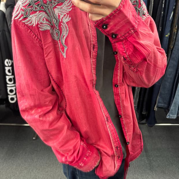 OS)Roar 빈티지 자수 긴팔셔츠