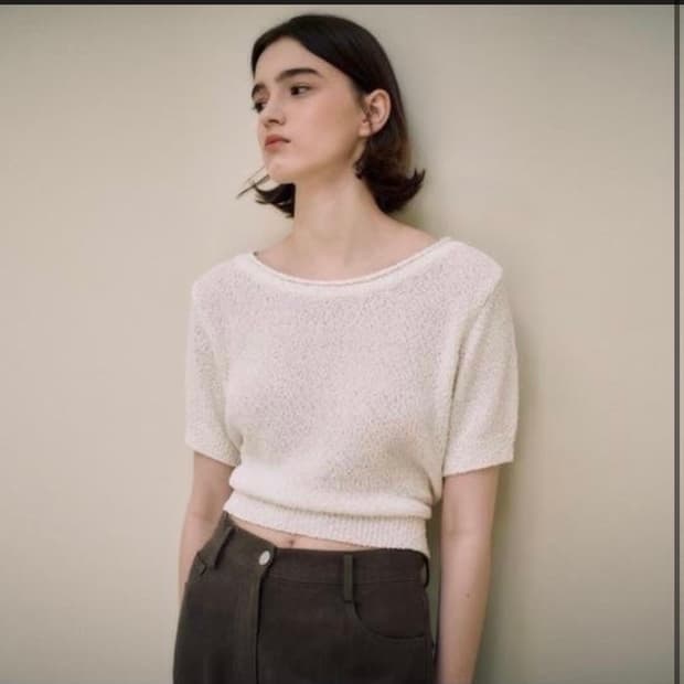 루에브르 반팔니트