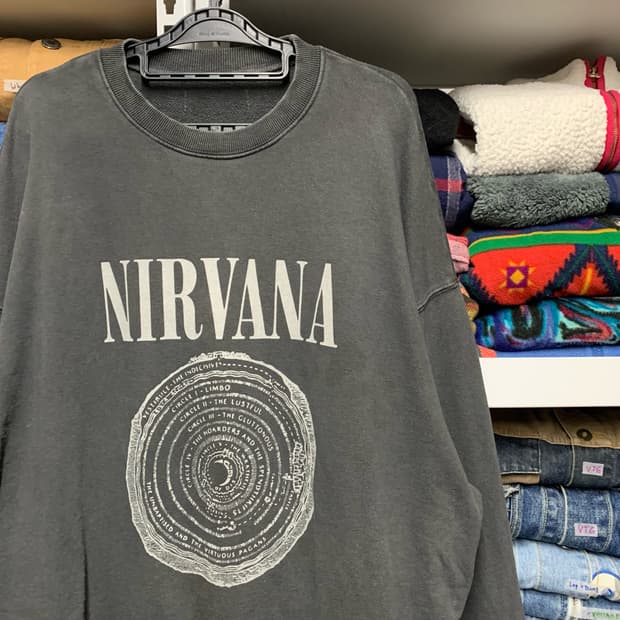 [XXL] NIRVANA 프린팅 가먼트다잉 맨투맨 스웻셔츠