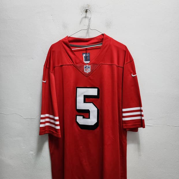 나이키 x NFL 레드 반팔티