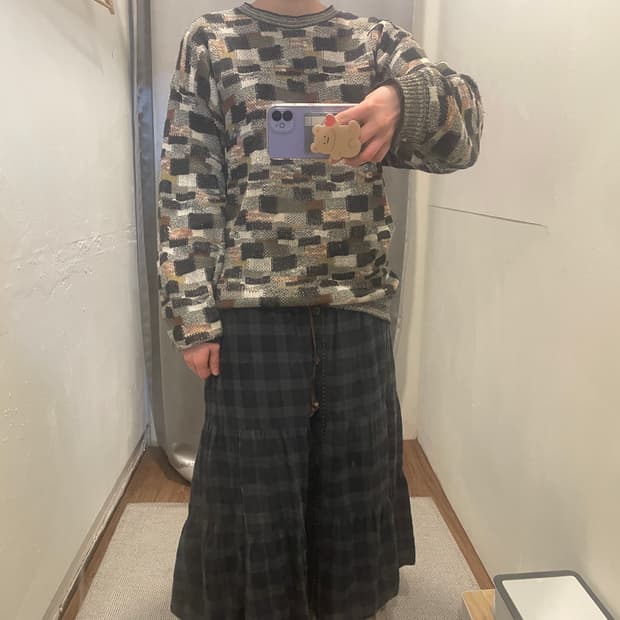 VTG 브릭패치 니트