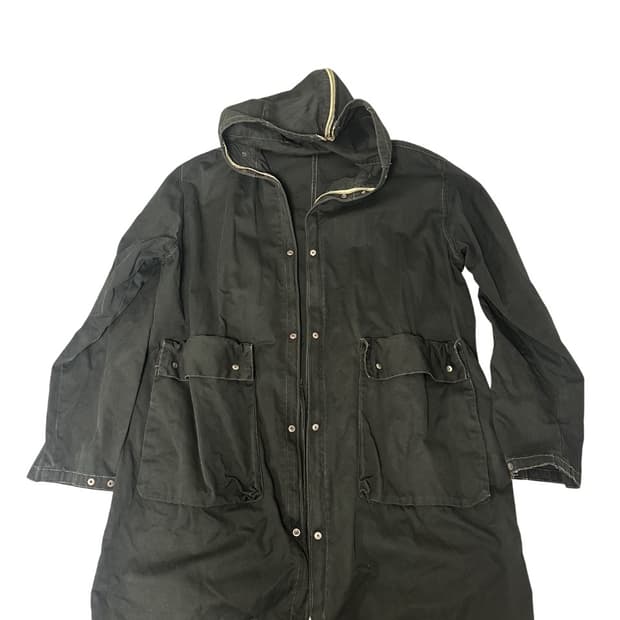 Necessary or Unnecessary 후드 파카