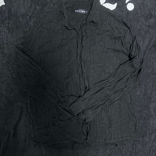 트립르센스 플리츠 셔츠