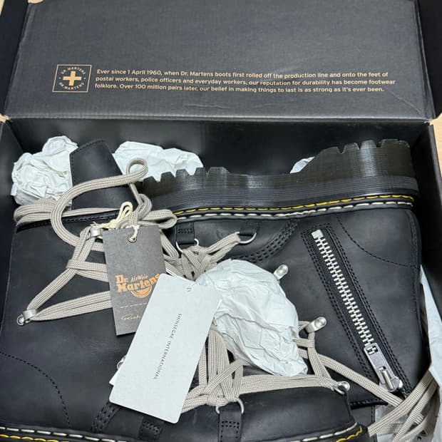Uk8 닥터마틴 x 릭 오웬스 1460 쿼드 솔 메가 레이스 부츠 블랙