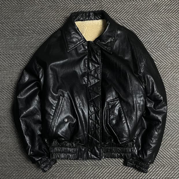 쥬시쥬디 우먼스 리버시블 가죽×플리스 크롭 쉐르파 레더자켓o 5359