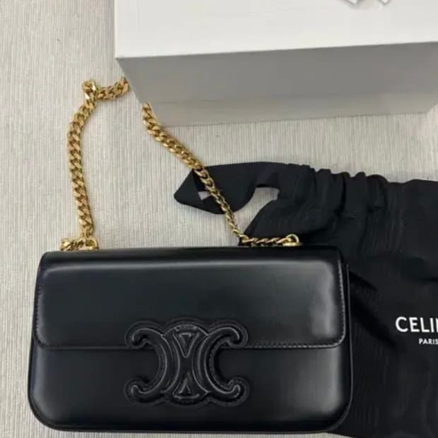 셀린느 퀴르 트리오페 체인 숄더백 블랙