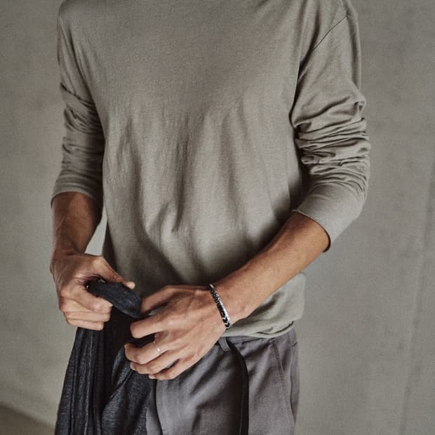 모노프리베 mono prive Textured Long Sleeve 