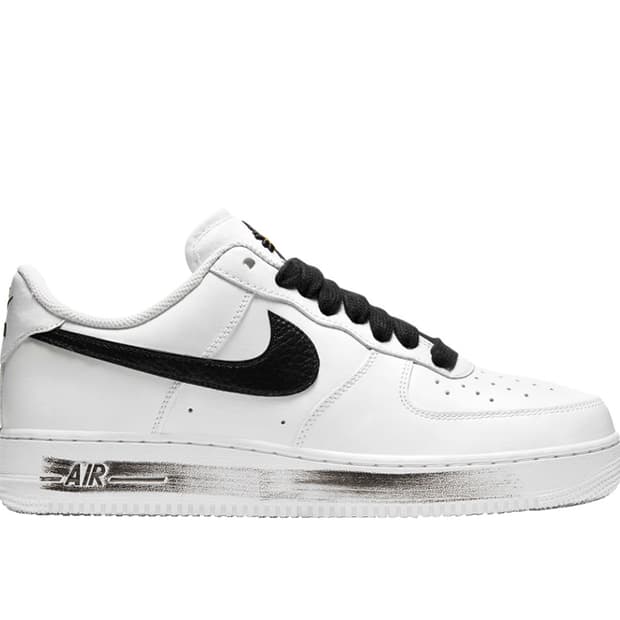 나이키 피스마이너스원 270사이즈