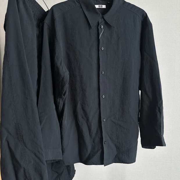 Uniqlo u 드레이프 셋업