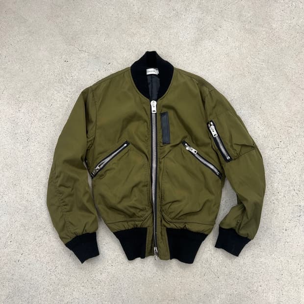 코치 올리브그린 나일론 봄버 자켓