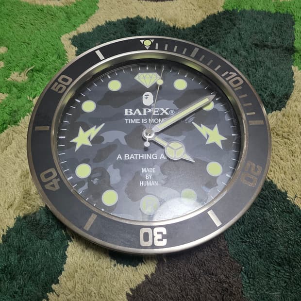[OS] 베이프 베이펙스 블랙카모 벽시계