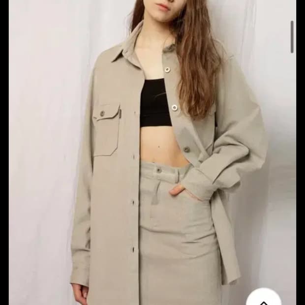 스컬프터 피그먼트 셔츠 스커트 셋업