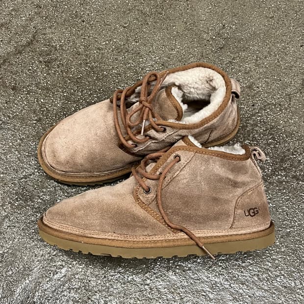 Ugg 뉴멜 부츠 (270)