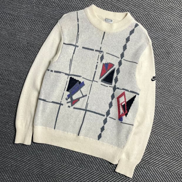 90s 나이키 올드스쿨 패턴 반폴라 니트y 5678
