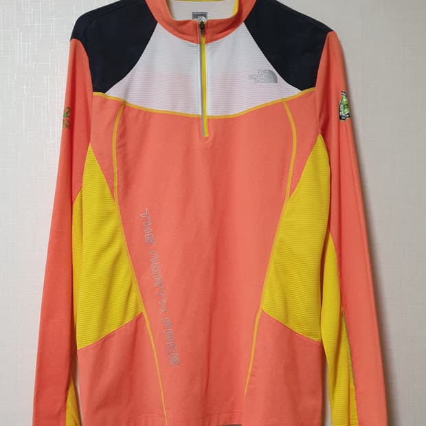 노스페이스 반집업 긴팔티