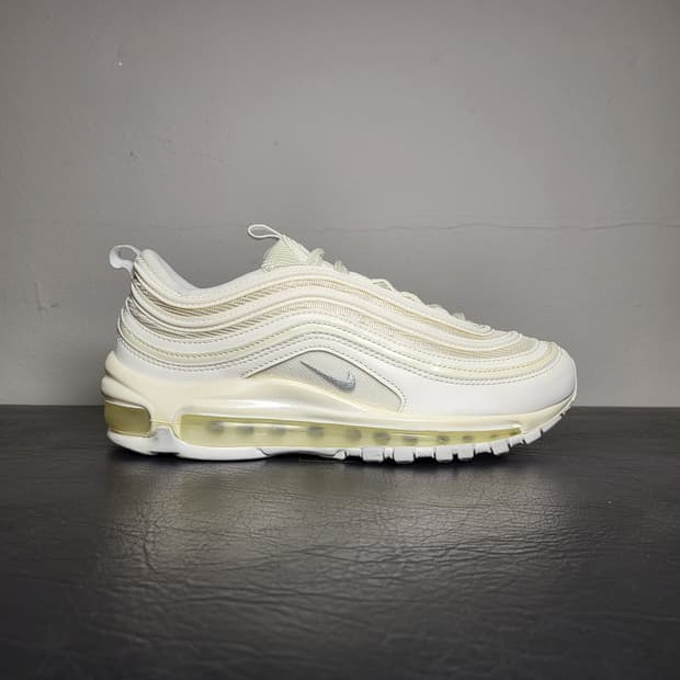 나이키 운동화 250m (우먼스)