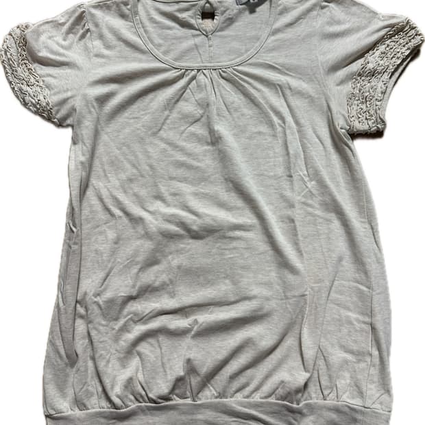 JPN lace T