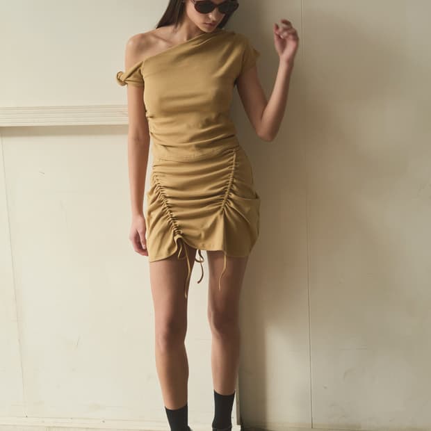 시그레이트 티셔츠+치마