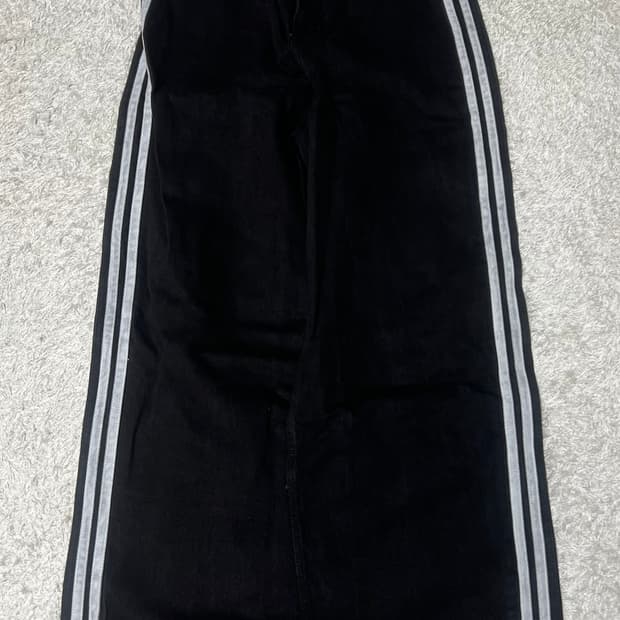 [1] 언더마이카 더블 사이드라인 블랙 워시드 배기진