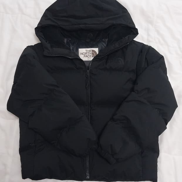 노스페이스 블랙 패딩 자켓 