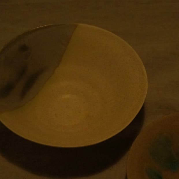 Ceramic bowl (ivory)