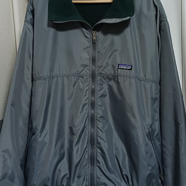 🇺🇸 파타고니아 쉘드 신칠라 자켓 - 그레이 / 포레스트 그린