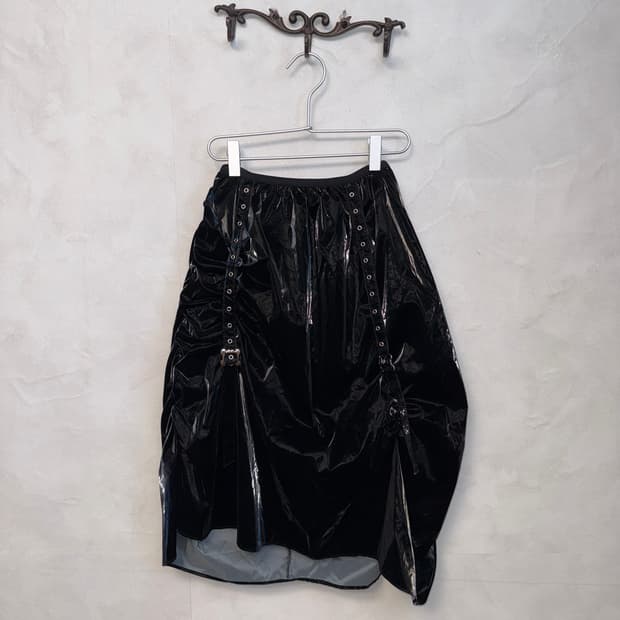 Black pvc belted shirring balloon sk