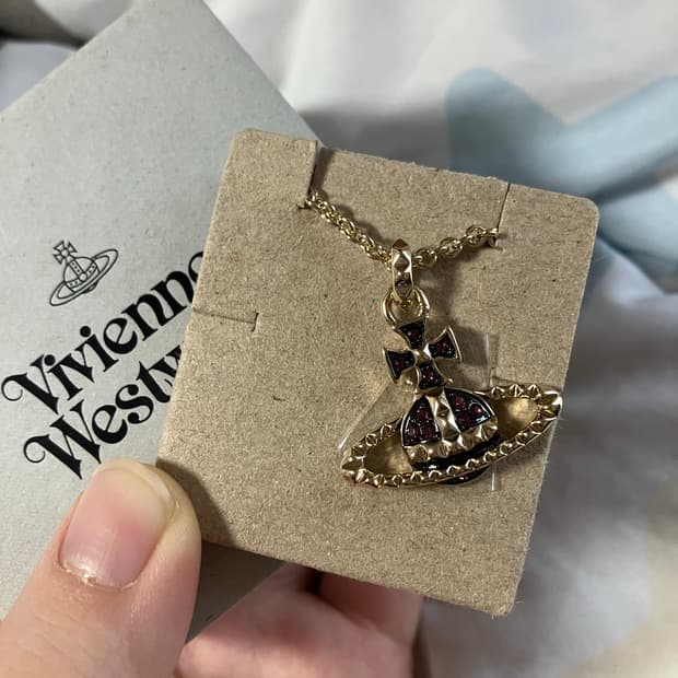 미사용)) 비비안웨스트 릴리프 목걸이 / 자수정 골드 