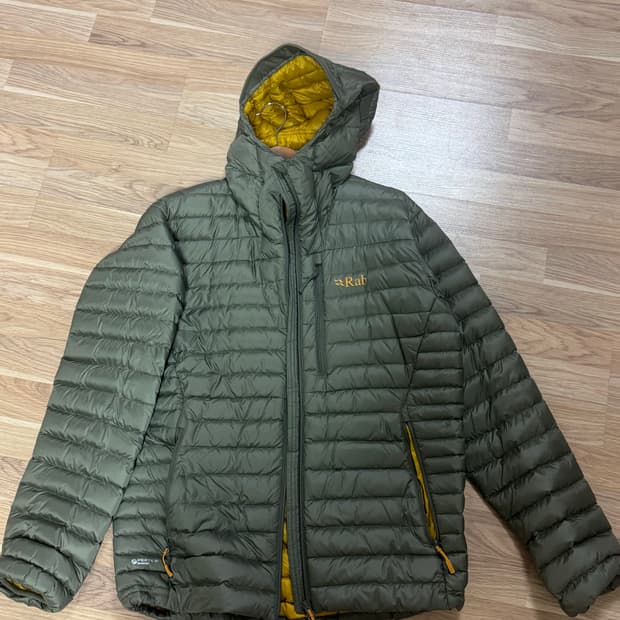 Rab 알파인 패딩 카키 판매합니다