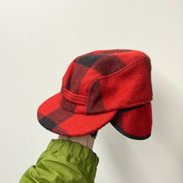 필슨 버팔로 체크 이어플랩 캡 USA MADE