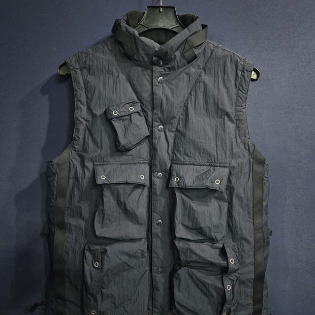 에이 블루 가먼츠 다크네이비 남성 100 덕다운 베스트 